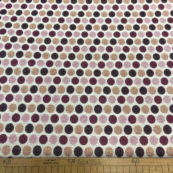 Tela de tapicería gobelino estampado con topos granates