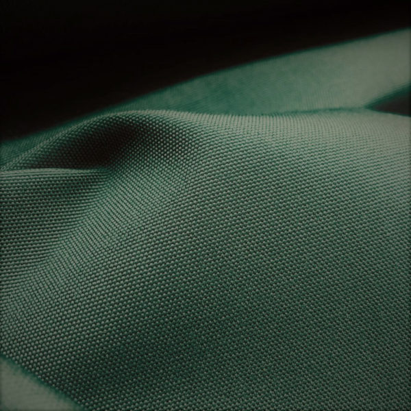 Loneta exterior Texsilk, repele el agua es robusta y resistente en color verde oscuro