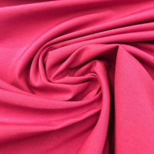 Loneta lisa fucsia. Tejido muy versátil para todo tipo de confecciones para el hogar.
