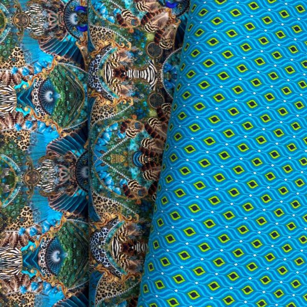 Punto de camiseta estampada tipo Jersey con pavos reales y patrones muestras de estampados