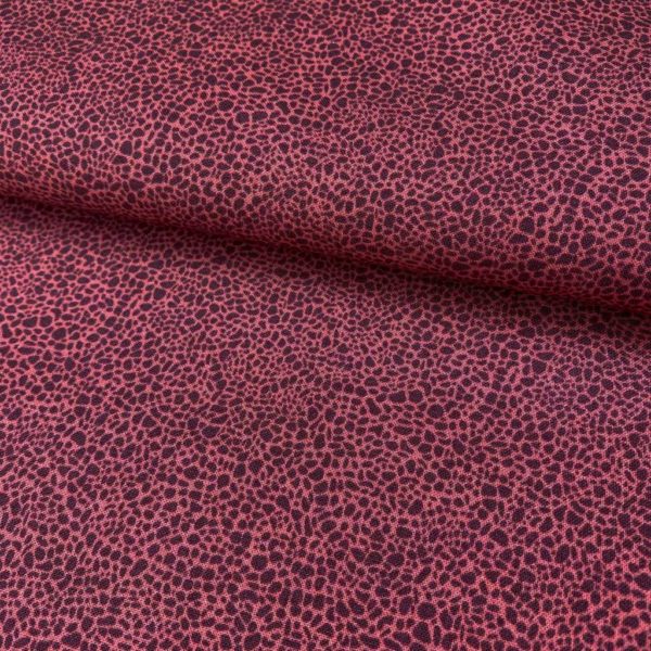 Algodón popelín de algodón 100% para creatividades de patchwork con estampado de piel de reptiliano en tono coral rosado