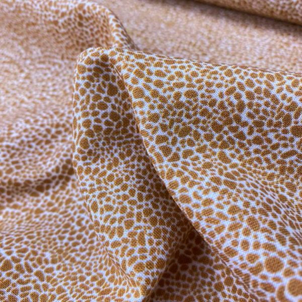 Algodón popelín de algodón 100% para creatividades de patchwork con estampado de piel de reptiliano en tono coral