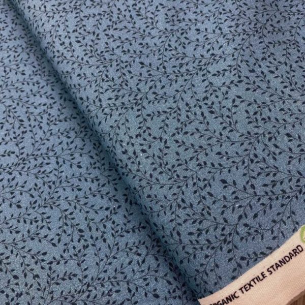 Algodón popelín de algodón 100% para creatividades de patchwork con estampado de ramas en tonos azules