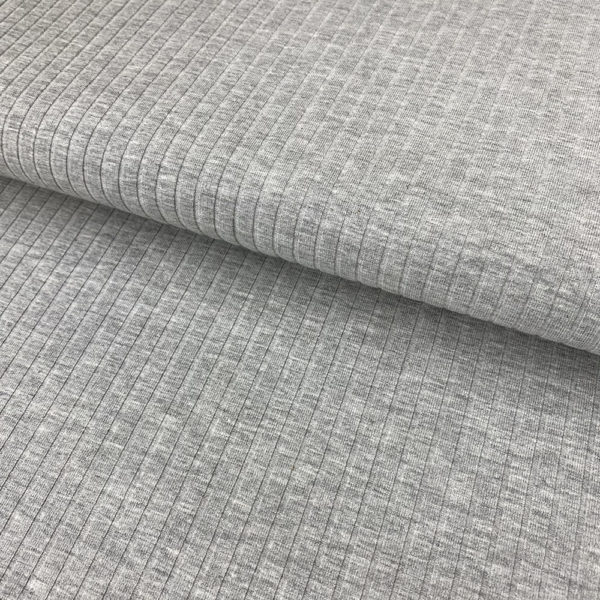 Punto de algodón con canalé. Tejido suave, fino y elástico en color gris