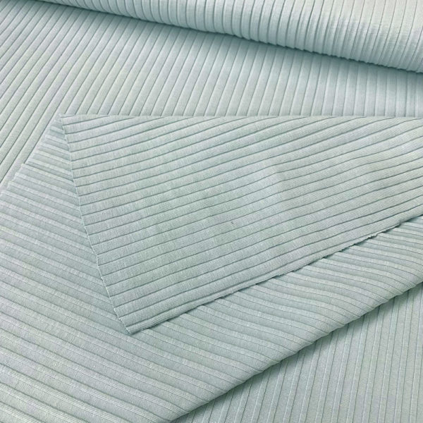 Punto de algodón con canalé. Tejido suave, fino y elástico en color mint
