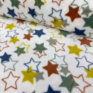 Tela de coralina estampada con estrellas de colores fondo color blanco roto, muy suave y caliente.