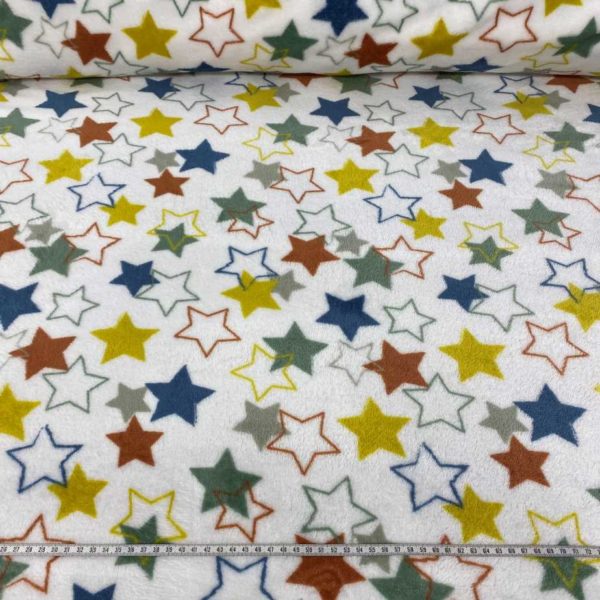 Tela de coralina estampada con estrellas de colores fondo color blanco roto, muy suave y caliente.