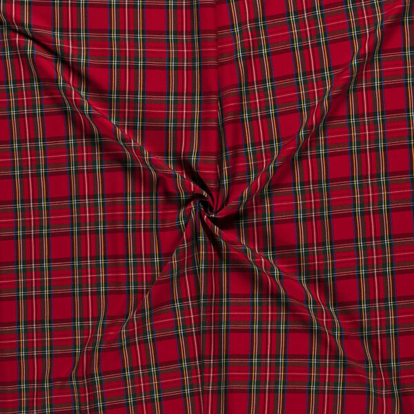 Tela de cuadro escocés muy suave y agradable. De poliéster y viscosa. Con cuadros en color rojo.