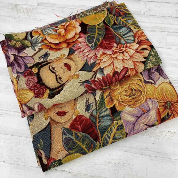 Tela de tapicería gobelino estampado con Frida con flores grandes